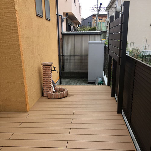 目隠しフェンス