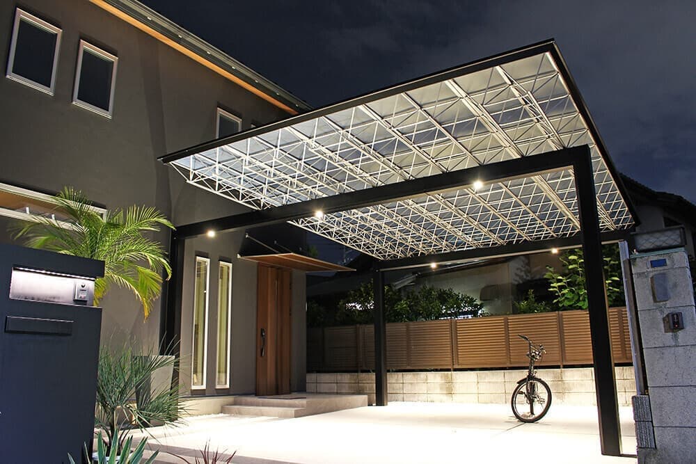 ライトアップも美しい三協アルミMシェード